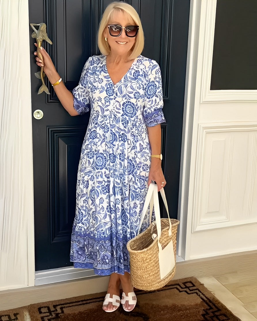 Rocío | Chic Floral Maxi Dress with V-Neck Design