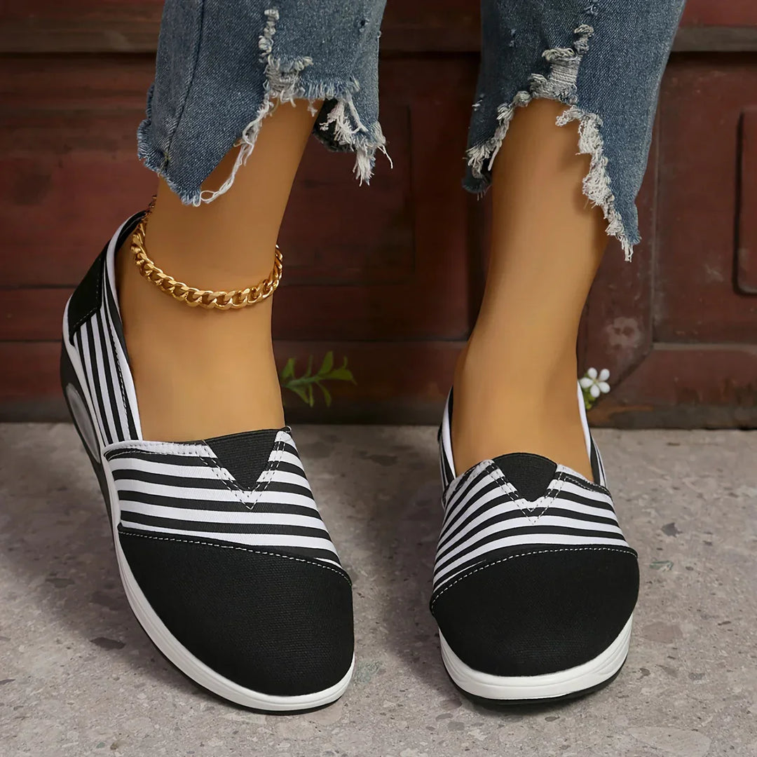 Dalia - Cozy Orthopedic Footwear