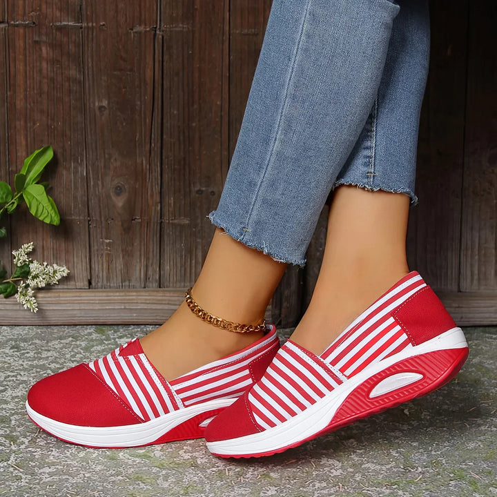 Dalia - Cozy Orthopedic Footwear