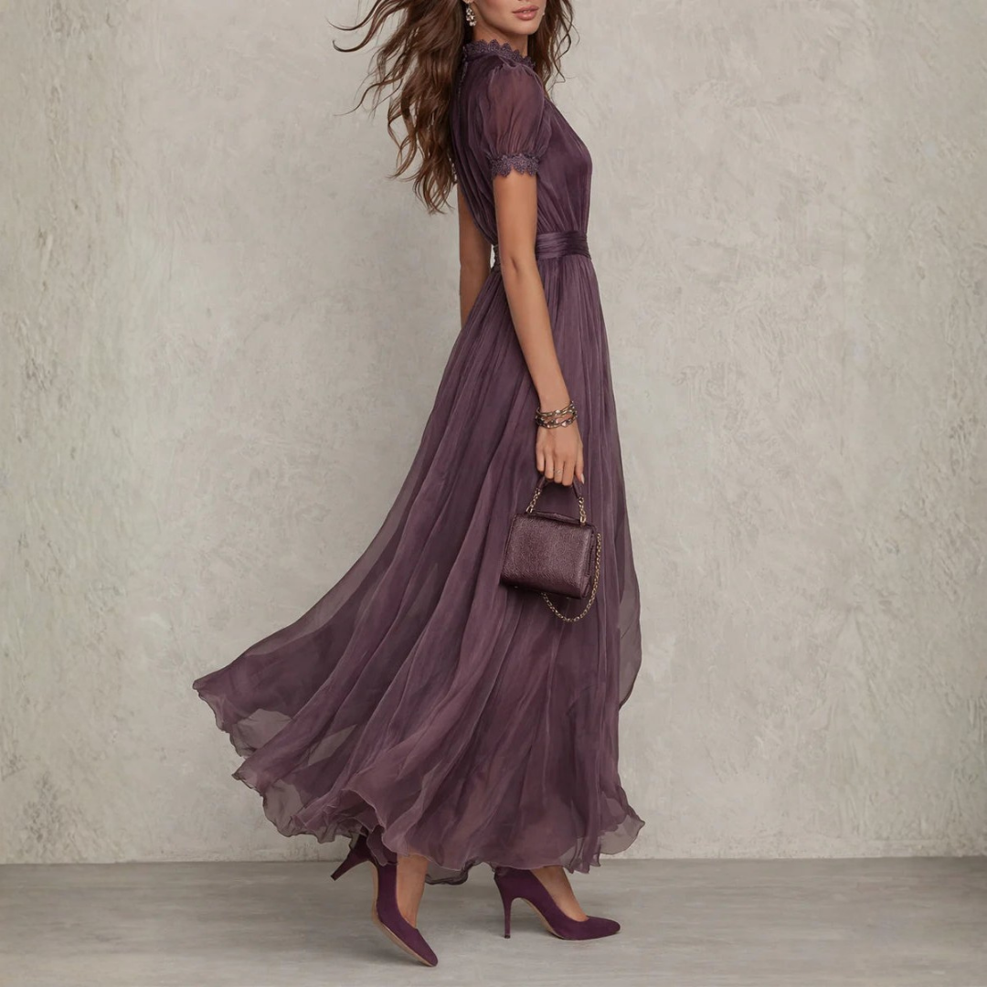 Yolanda | Graceful Maxi Dress with Flowing Design