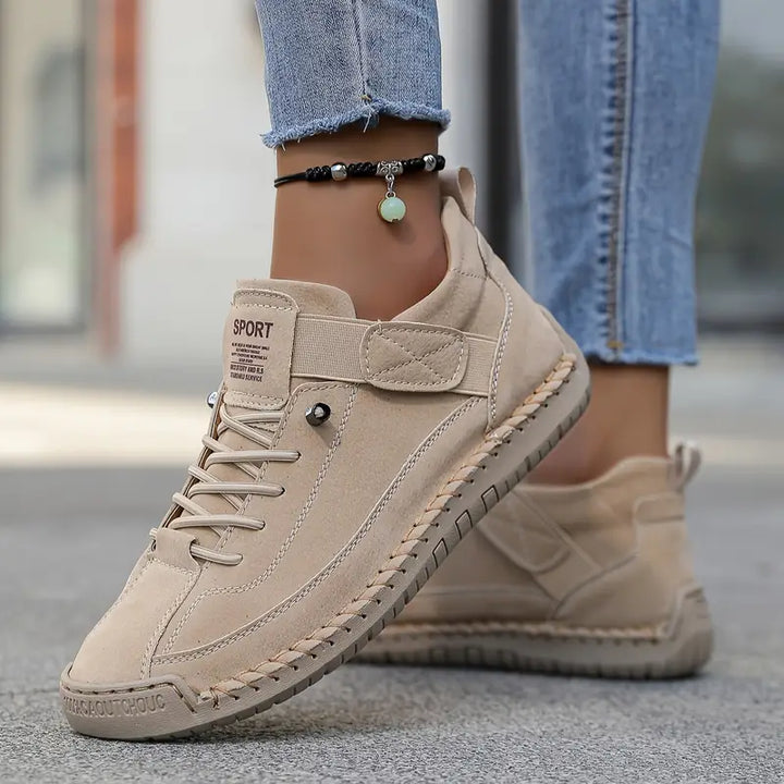 Mia – Comfort-Focused Orthopedic Footwear