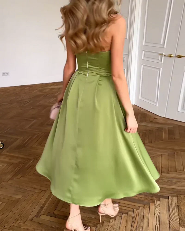Liora | Chic Strapless Midi Dress
