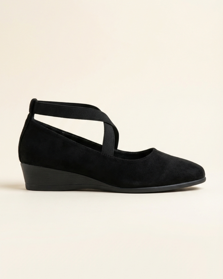 Elodia - Closed-Toe Wedge Ballerina Flats
