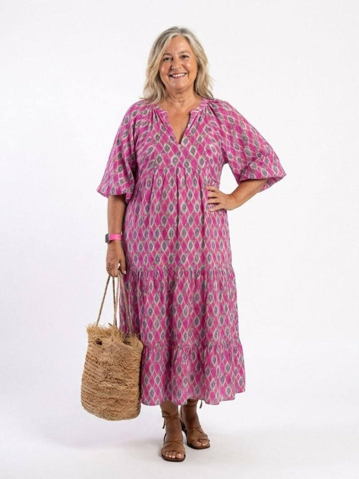 Apolline | Midi Dress with V-Neck and Three-Quarter Sleeves in Patterned Design
