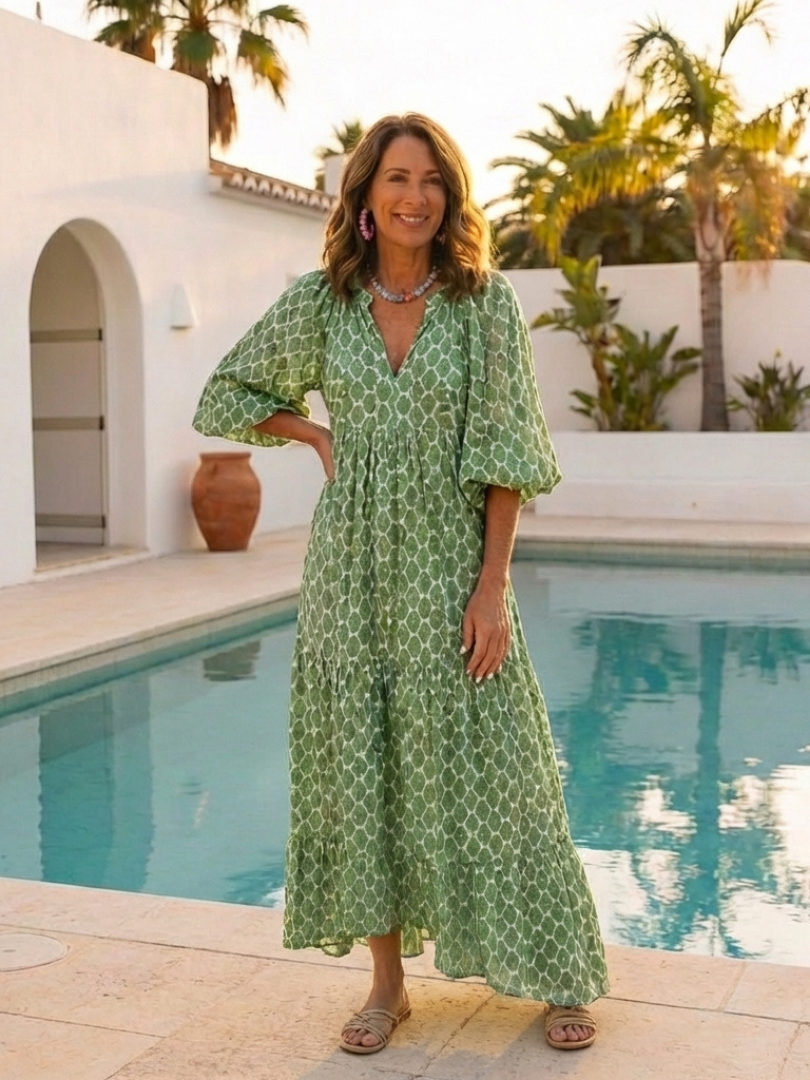 Apolline | Midi Dress with V-Neck and Three-Quarter Sleeves in Patterned Design