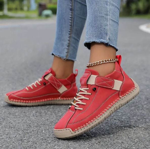 Mia – Comfort-Focused Orthopedic Footwear