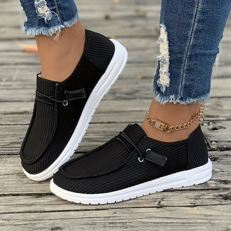 Alice Comfortable Loafer in Canvas