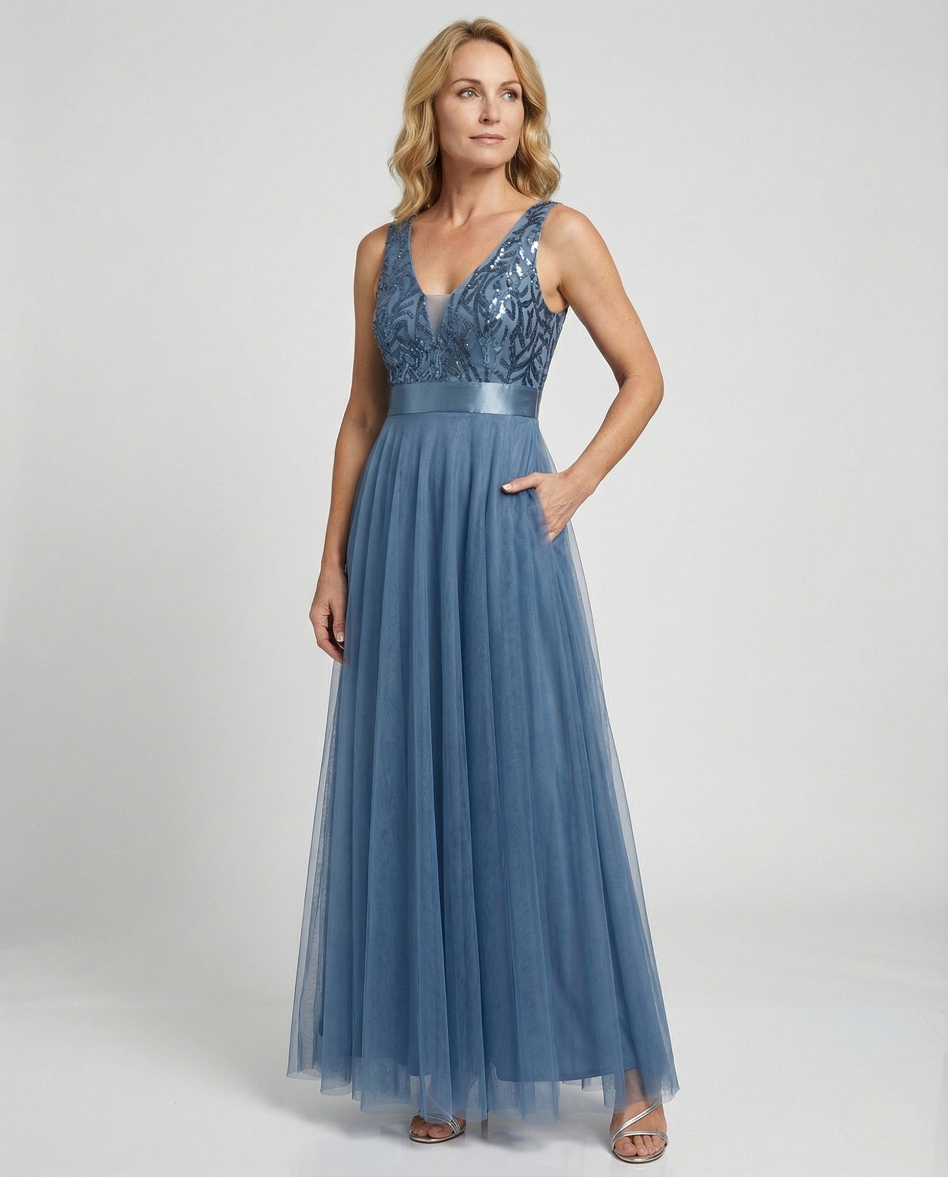 Long Tulle Evening Dress with Embroidery