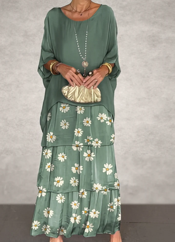 Lara – Graceful Long Flowing Dress