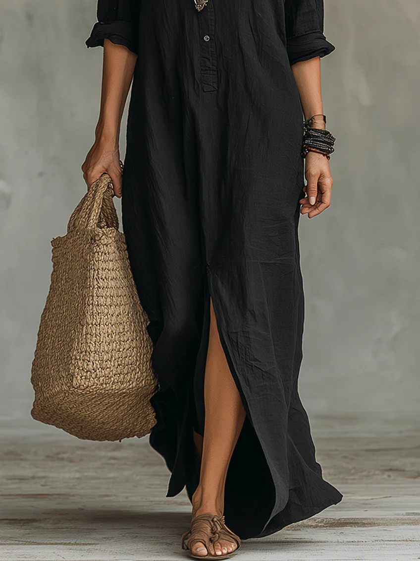 Soline | Relaxed V-Neck Maxi Dress with Button Details