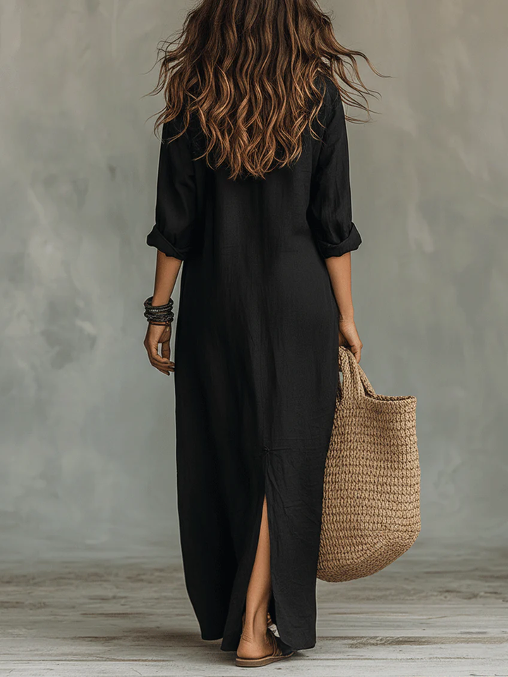 Soline | Relaxed V-Neck Maxi Dress with Button Details