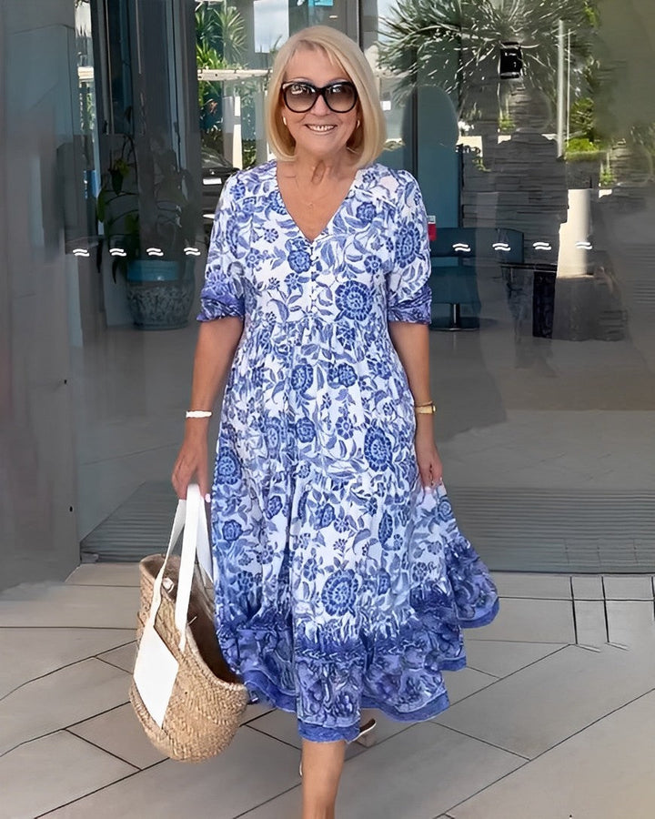 Rocío | Chic Floral Maxi Dress with V-Neck Design