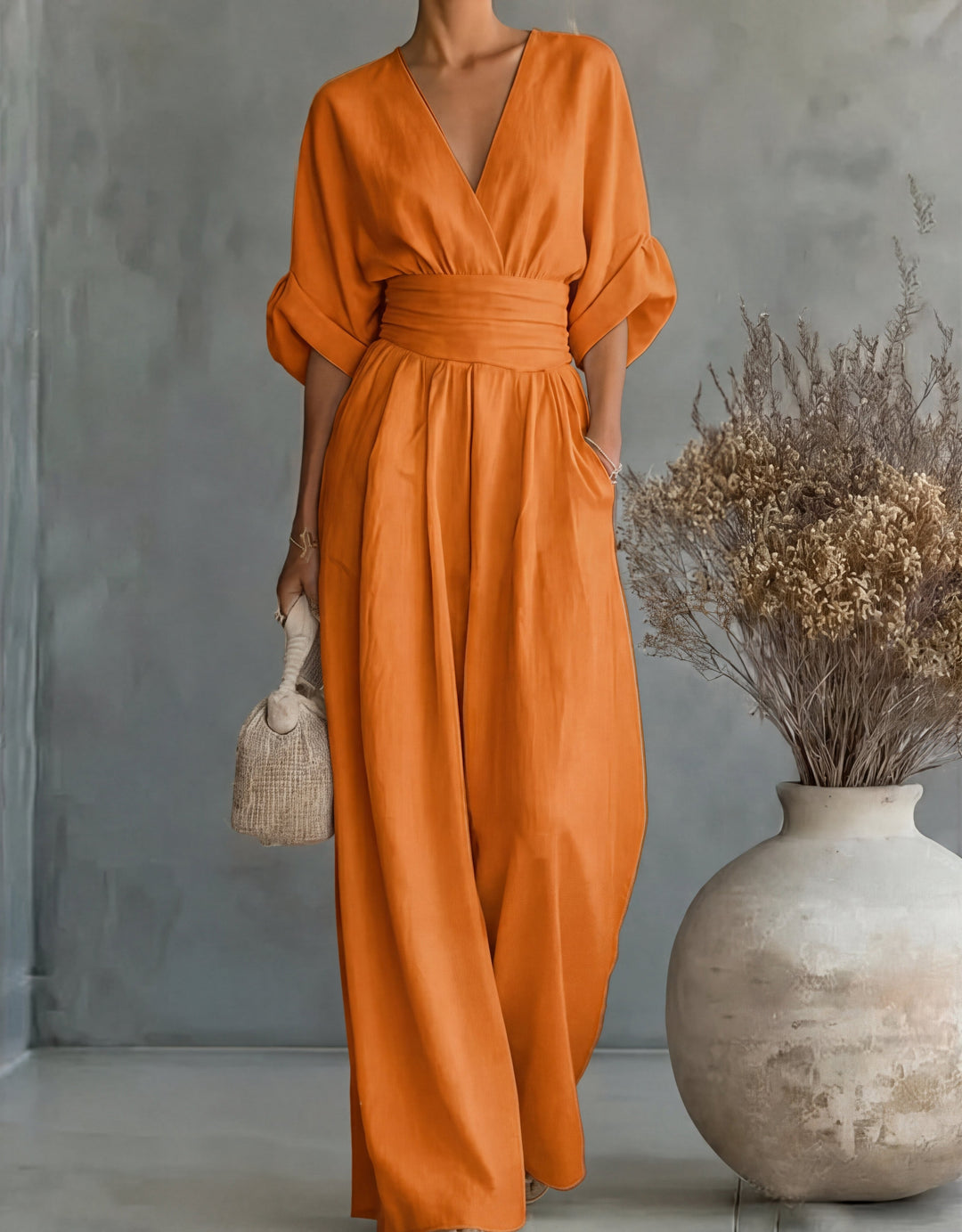 Daniela - Chic V-Neck Wide-Leg Jumpsuit