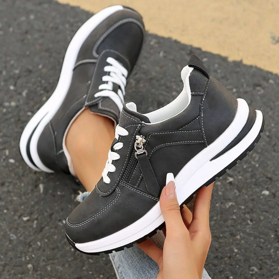 Zara | Comfort-Focused Orthopedic Footwear