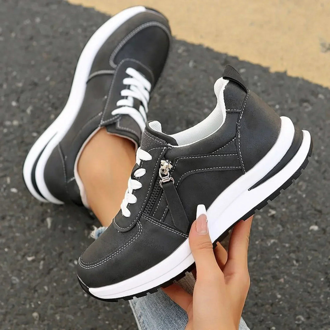 Zara | Comfort-Focused Orthopedic Footwear