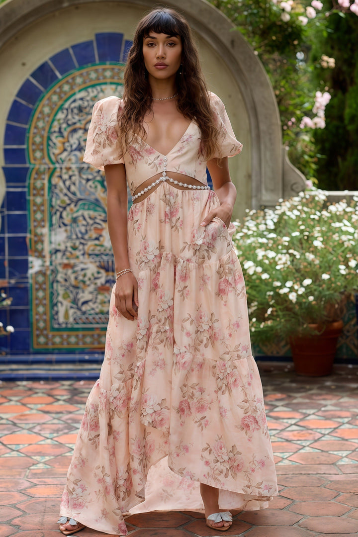 Layla | Graceful and Flowing Gown