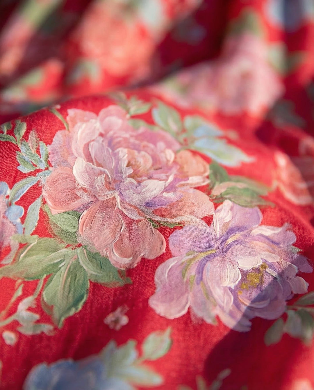 Miriam – V-Neck Floral Dress
