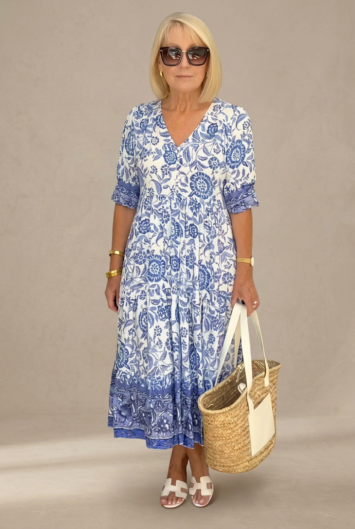Rocío | Chic Floral Maxi Dress with V-Neck Design