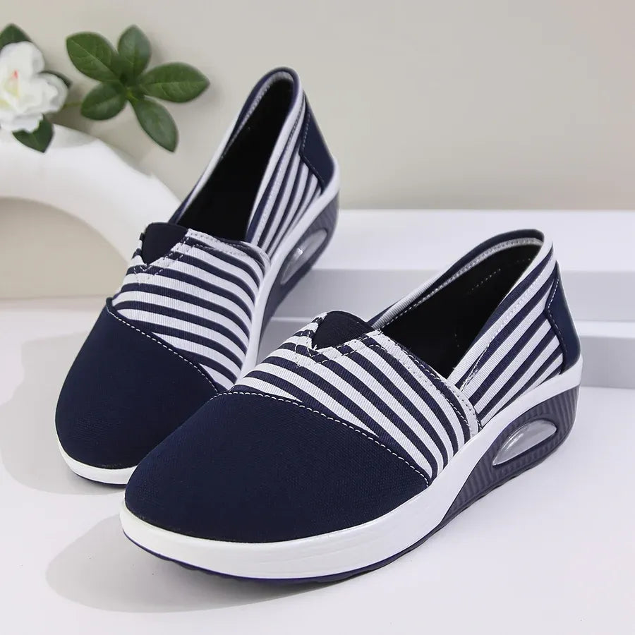 Dalia - Cozy Orthopedic Footwear
