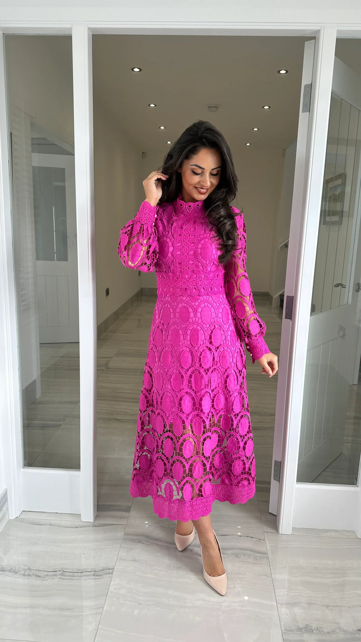 Noor | Enchanting Lace Evening Dress