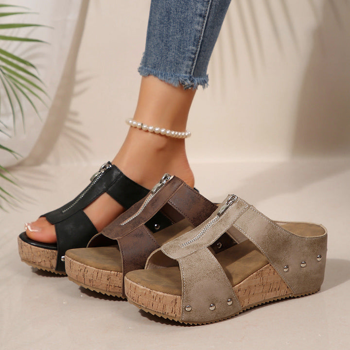 Gigi - Chic Wedge Sandals