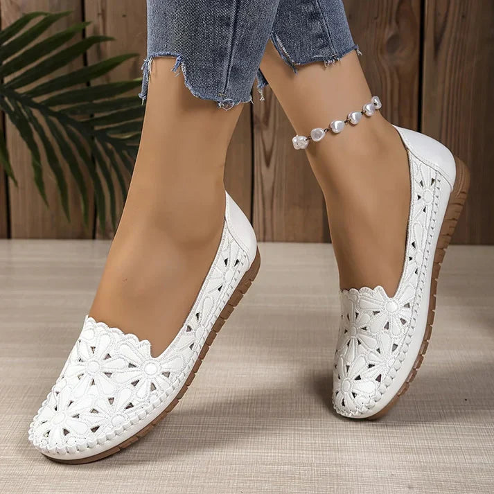 Alma - Stylish, Lightweight Orthopedic Shoes for Ultimate Comfort