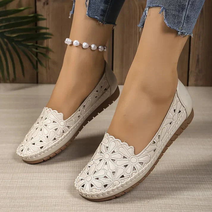 Alma - Stylish, Lightweight Orthopedic Shoes for Ultimate Comfort